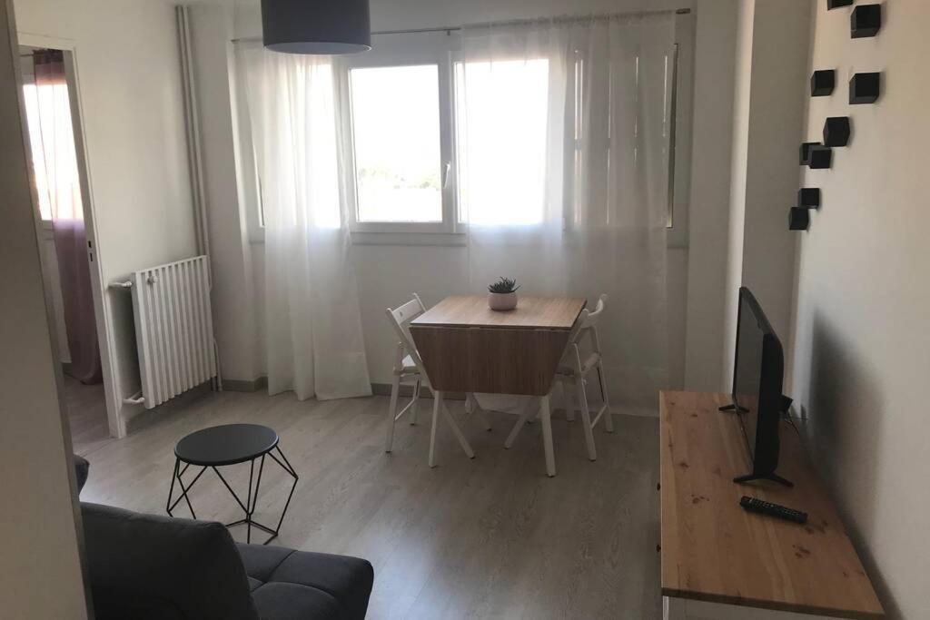 Bel Appartement T3 Mourillon A 5 Min Des Plages - Vue Mer Тулон Екстериор снимка